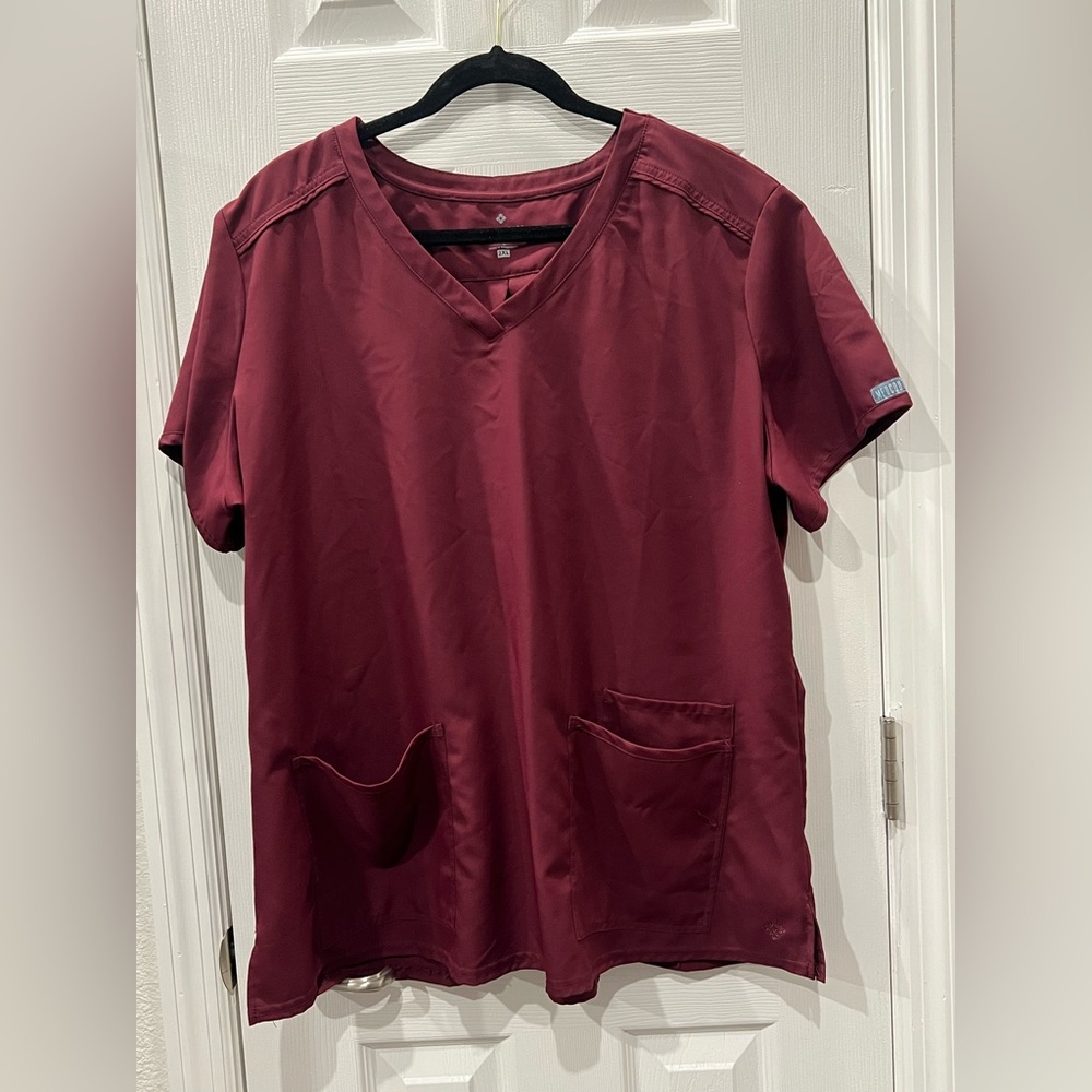 Med Couture Red V-Neck Short Sleeve Tee like new worn once! Bottoms Available!
